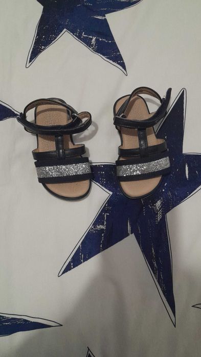 Sandálias número 20