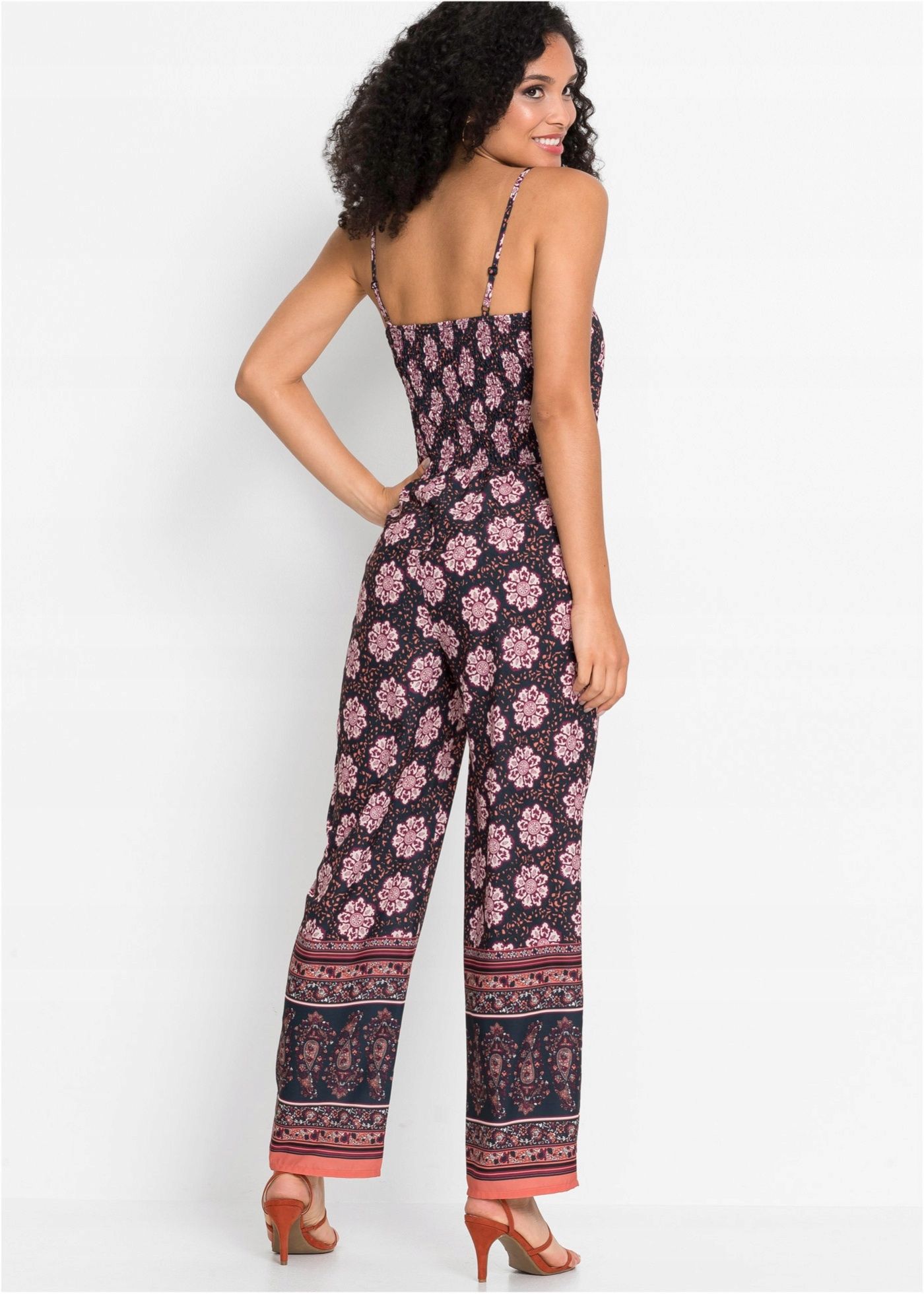 B.P.C modny kombinezon: r. 38