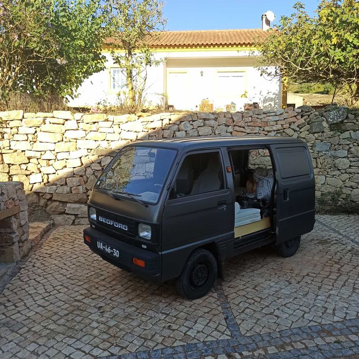 Bedford Rascal, clássico raríssimo de 1989, em estado irrepreensível.