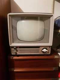Televisão antiga National model ezwl