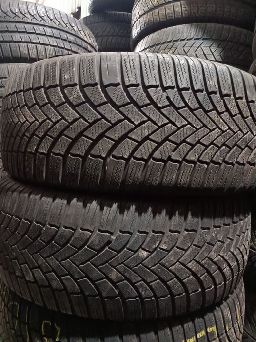 Шини зима Bridjestone 235/50/19 7mm 2022р.