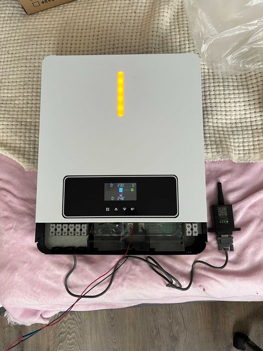 Гібридний сонячний інвертор MIK - 4,2KW (Daxtromn)