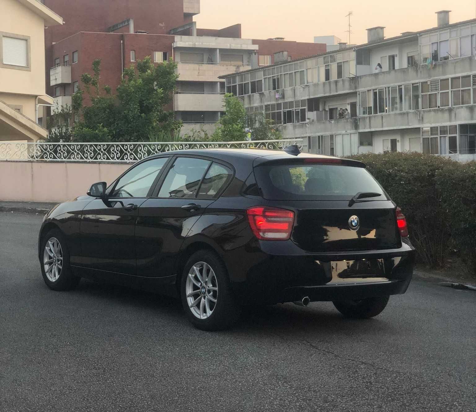 bmw série 1 116d 140000km