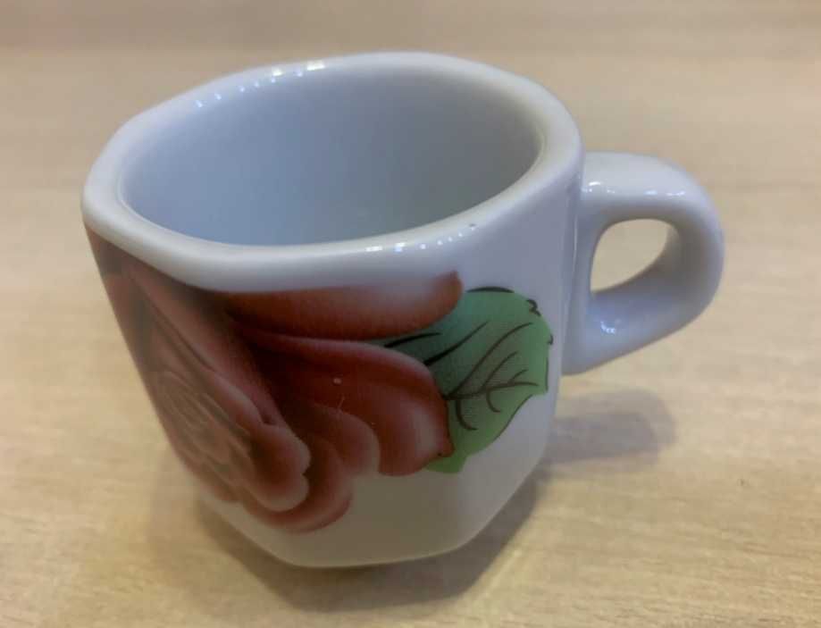 Кофейный сервиз на хром. подставке на 6 персон