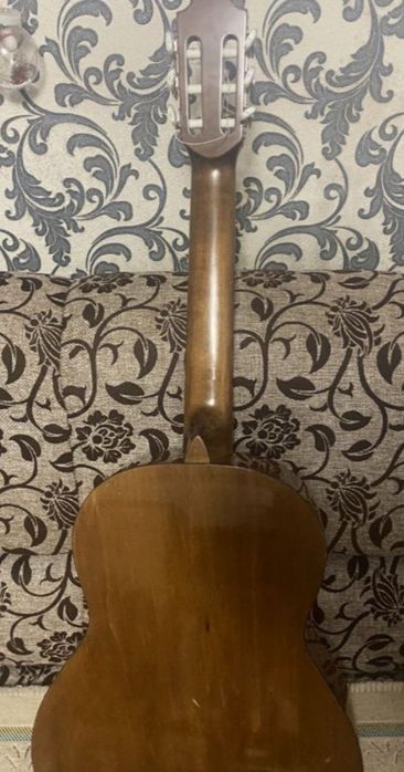 Продам гітару класична