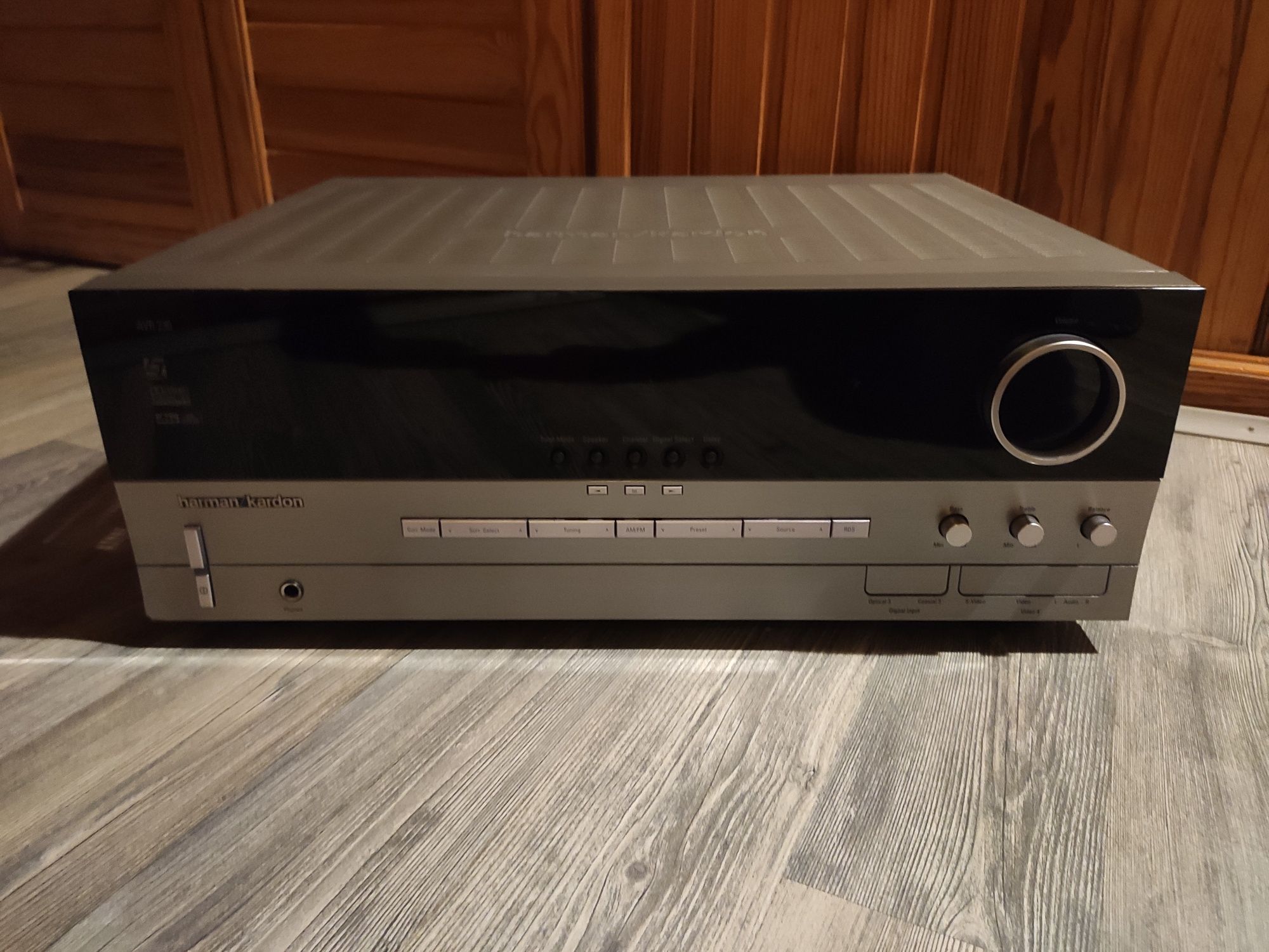 Harman Kardon AVR 230