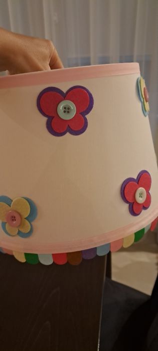 lampa wisząca do pokoju dziecięcego