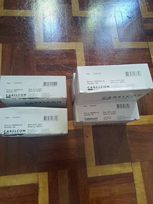 Materiais de telecomunicações