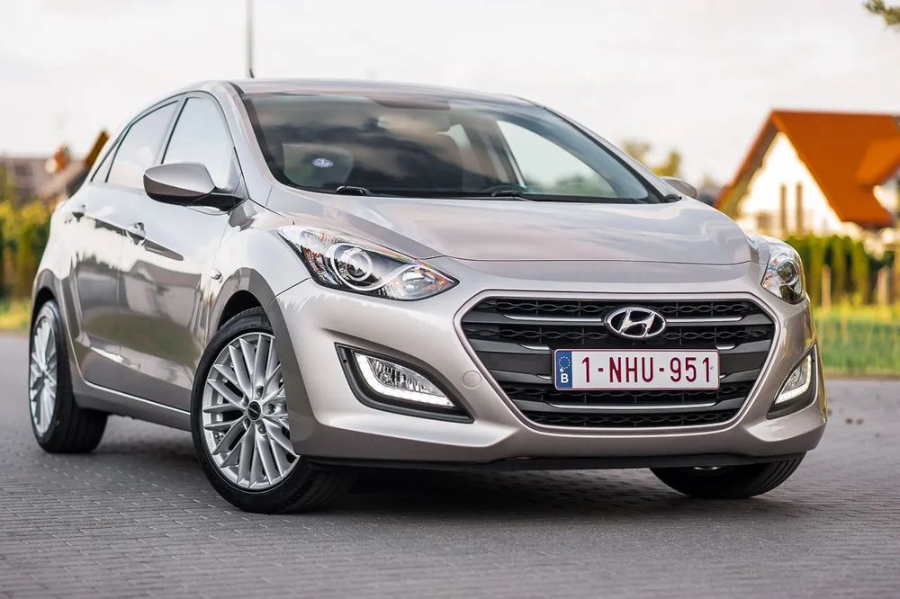 Hyundai I30 Pełen Serwis Hyundaia, 1 Rej 2016