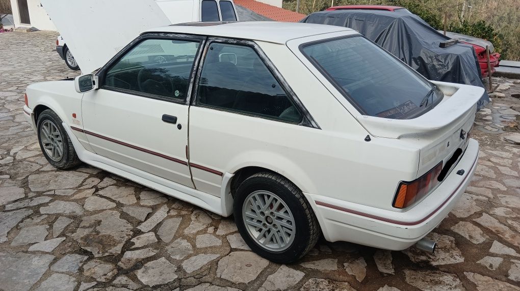 Ford Escort XR3i p/ peças