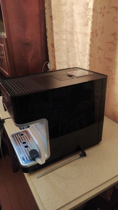 Кофемашина Miele CM6160