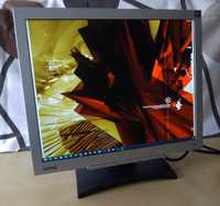Monitor LCD 17'' - BenQ T705