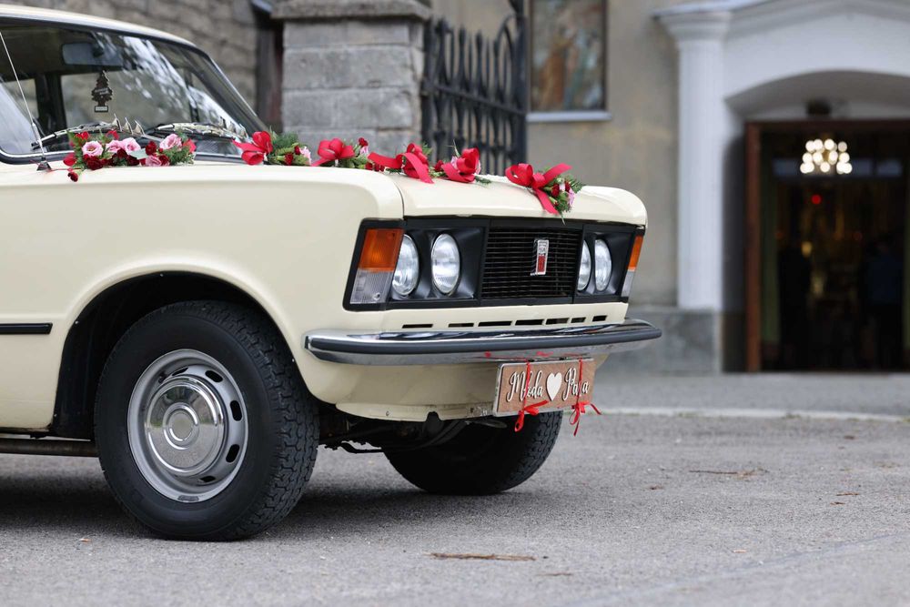 Fiat 125p  do Slubu fiatem klasyk klasykiem do slubu wynajem fiatem
