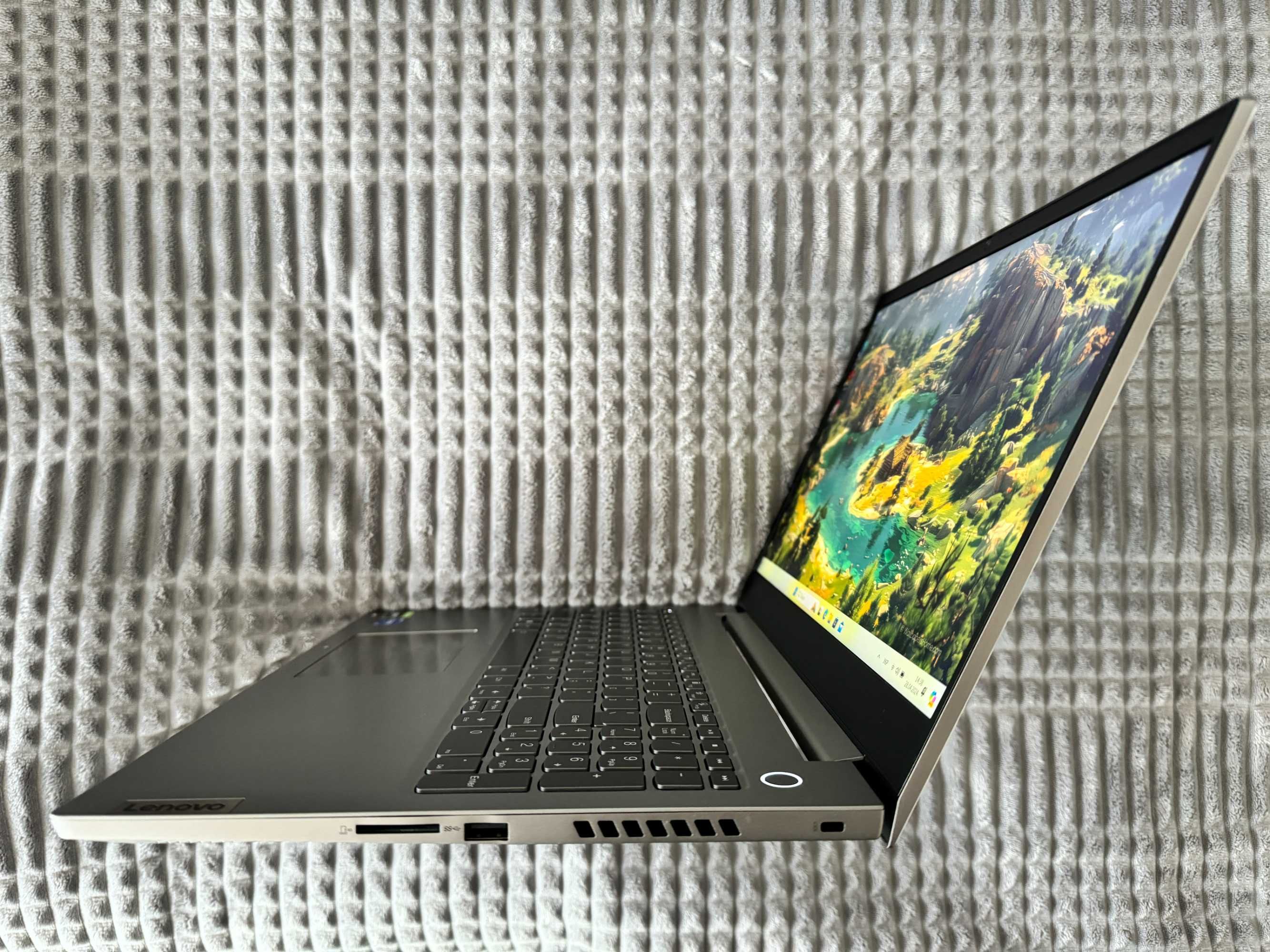 Ноутбук Lenovo ThinkBook 15p | i5-11400H GTX 1650 | SSD-256 Ram-16