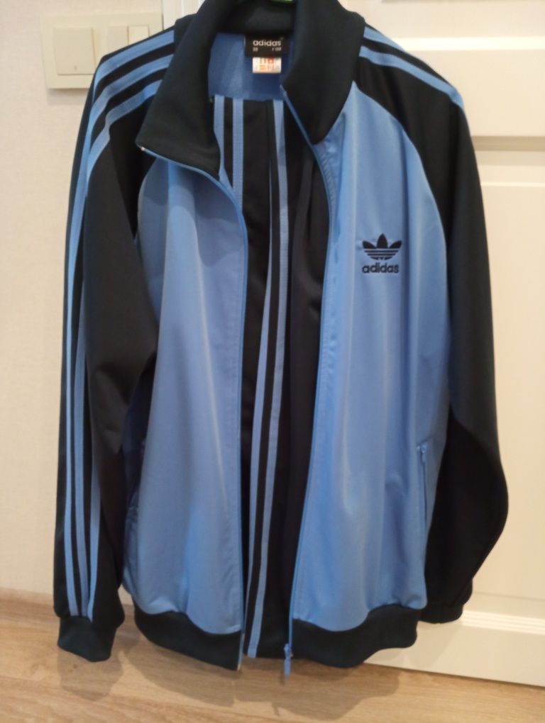 Продам мужской спортивный костюм Adidas (Австрия)