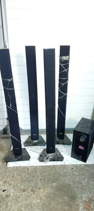 Zestaw 4 glosnikow + subwoofer