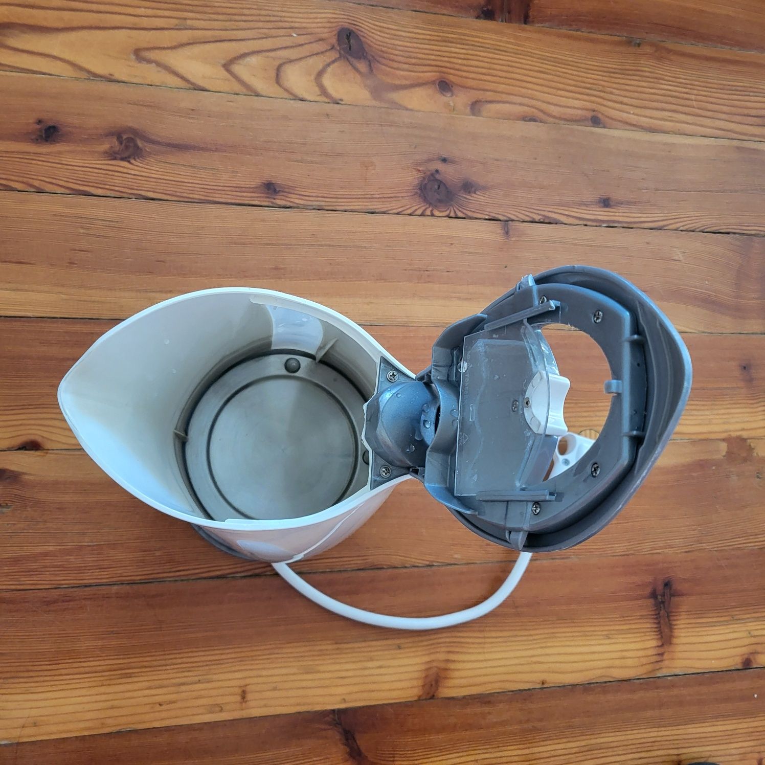 Czajnik elektryczny Brita szybki