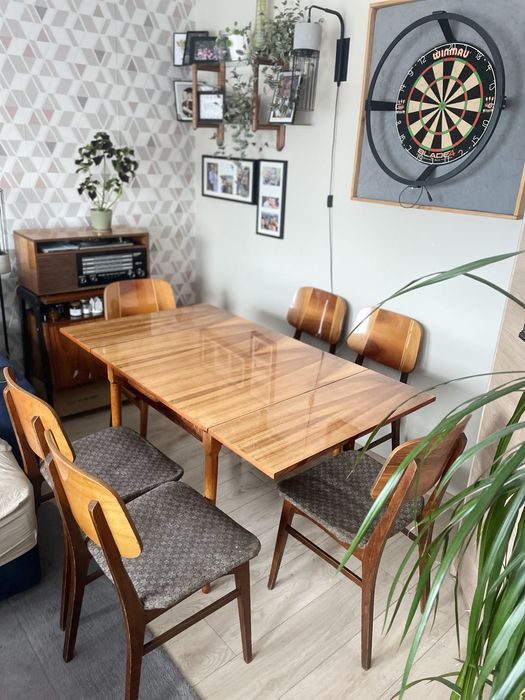 Krzesła PRL Bilea lata 60-te krzesło rumuńskie komplet do renowacji