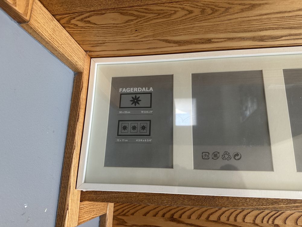 Komplet ramek do zdjec Ikea, Carlson