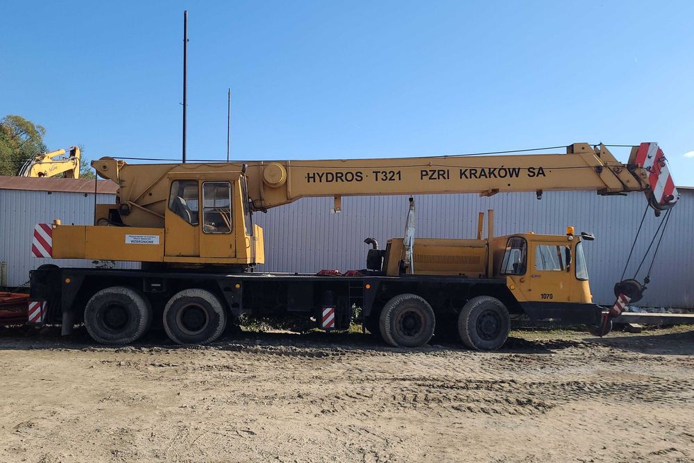 Skrzynia biegów do dźwigu Hydros T321.