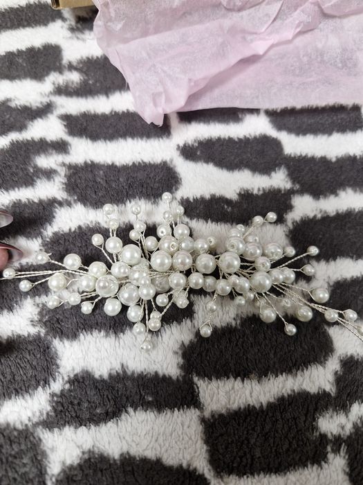 Неймрвірно красивий набір  з перлинами