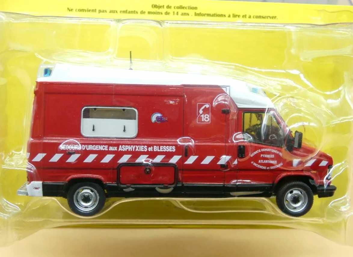 Bombeiros- 1/43 Ixo Peugeot J5 Ambulância