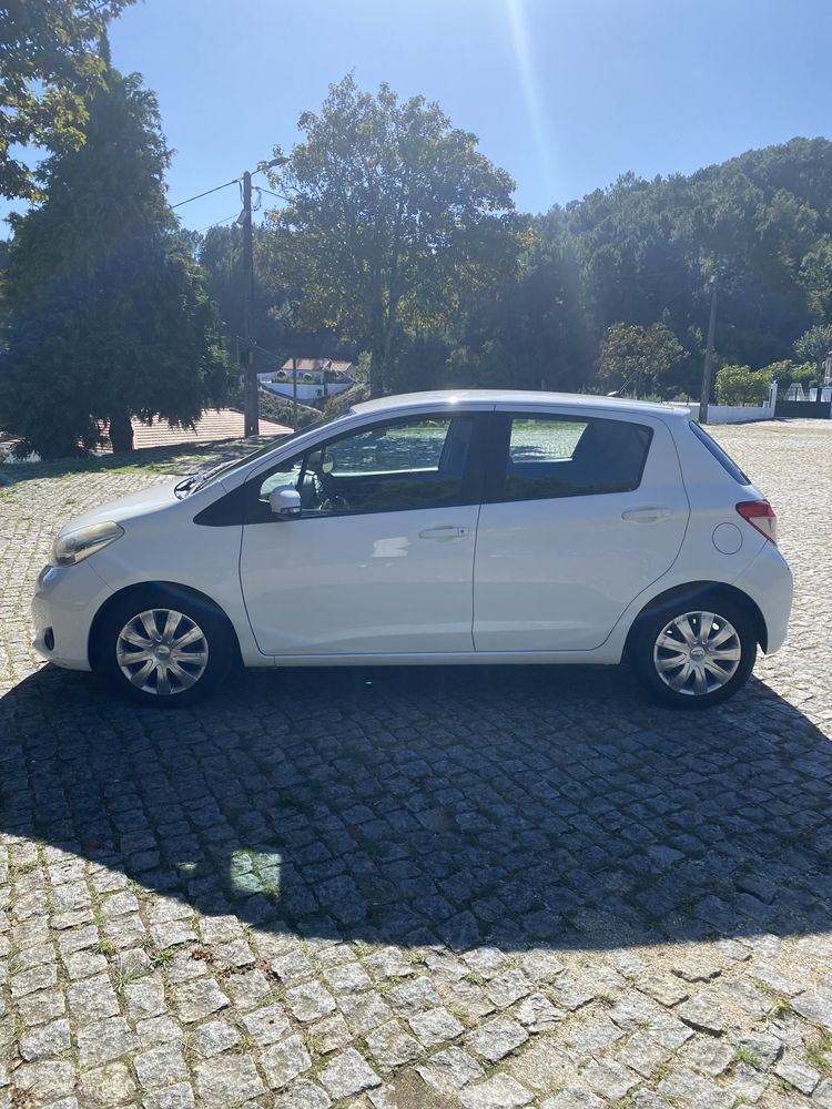 Toyota Yaris 2013 diesel