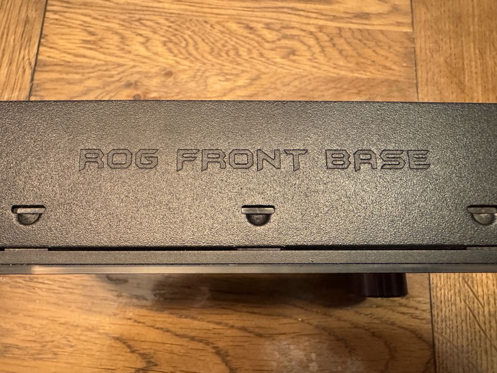 Asus ROG Front Base