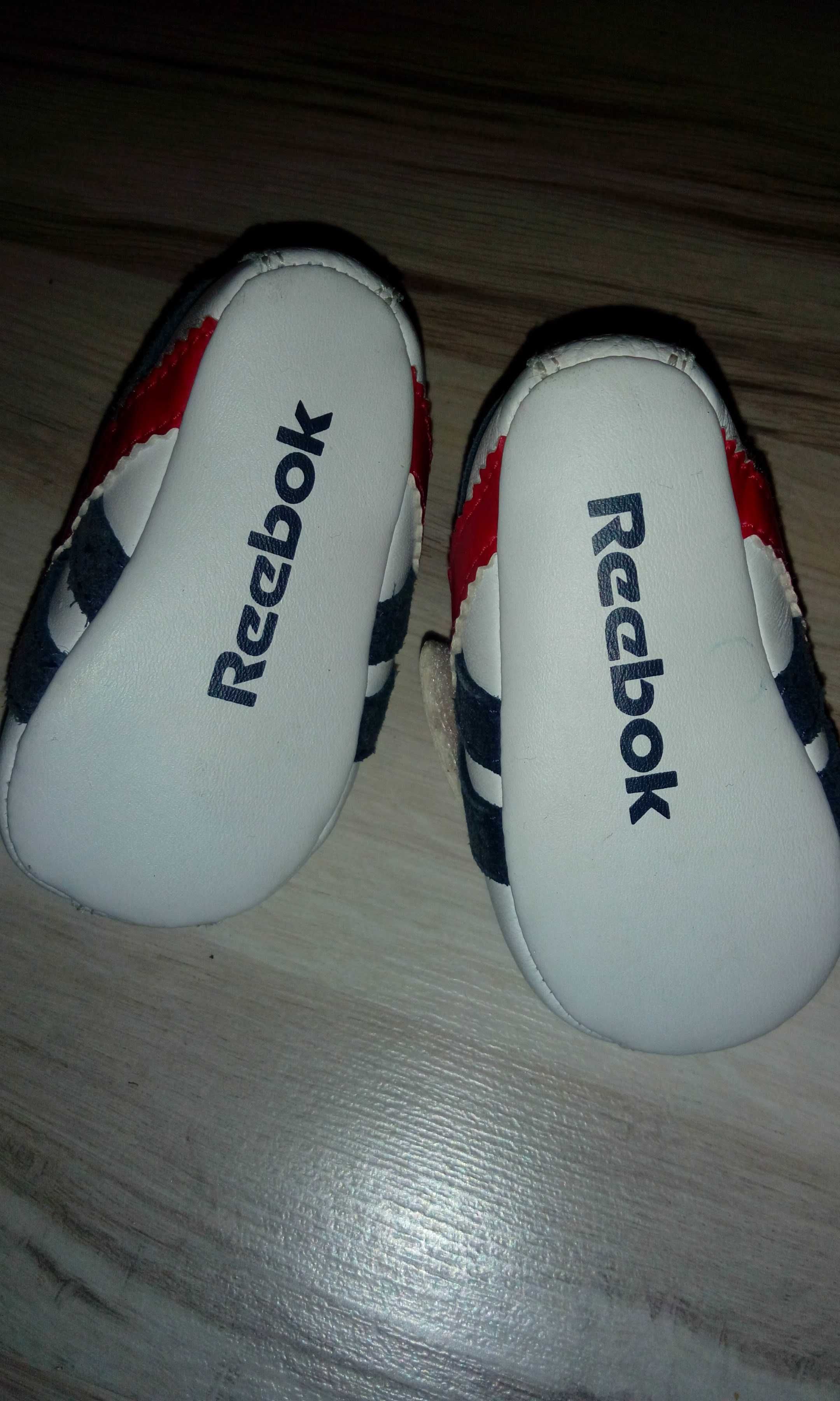 Buciki niemowęce Reebok