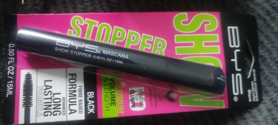 NIP+FAB skoncentrowany booster z wit. C + gratis