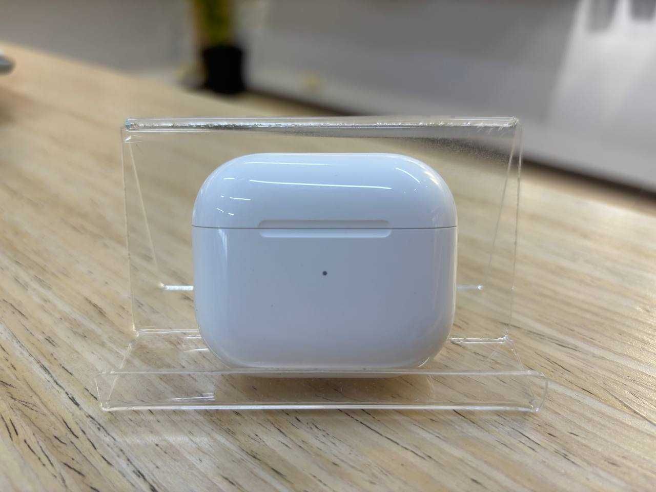 /8103/AirPods 3 generation with Lightning Charging Case Обмін Гарантія