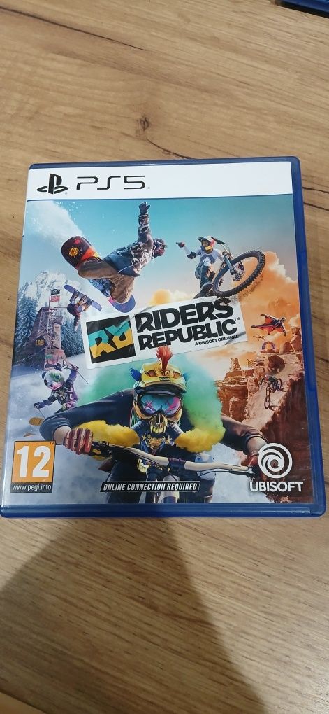 Gry ps5 ps4 cyberpunk the last of US dziedzictwo hogwartu