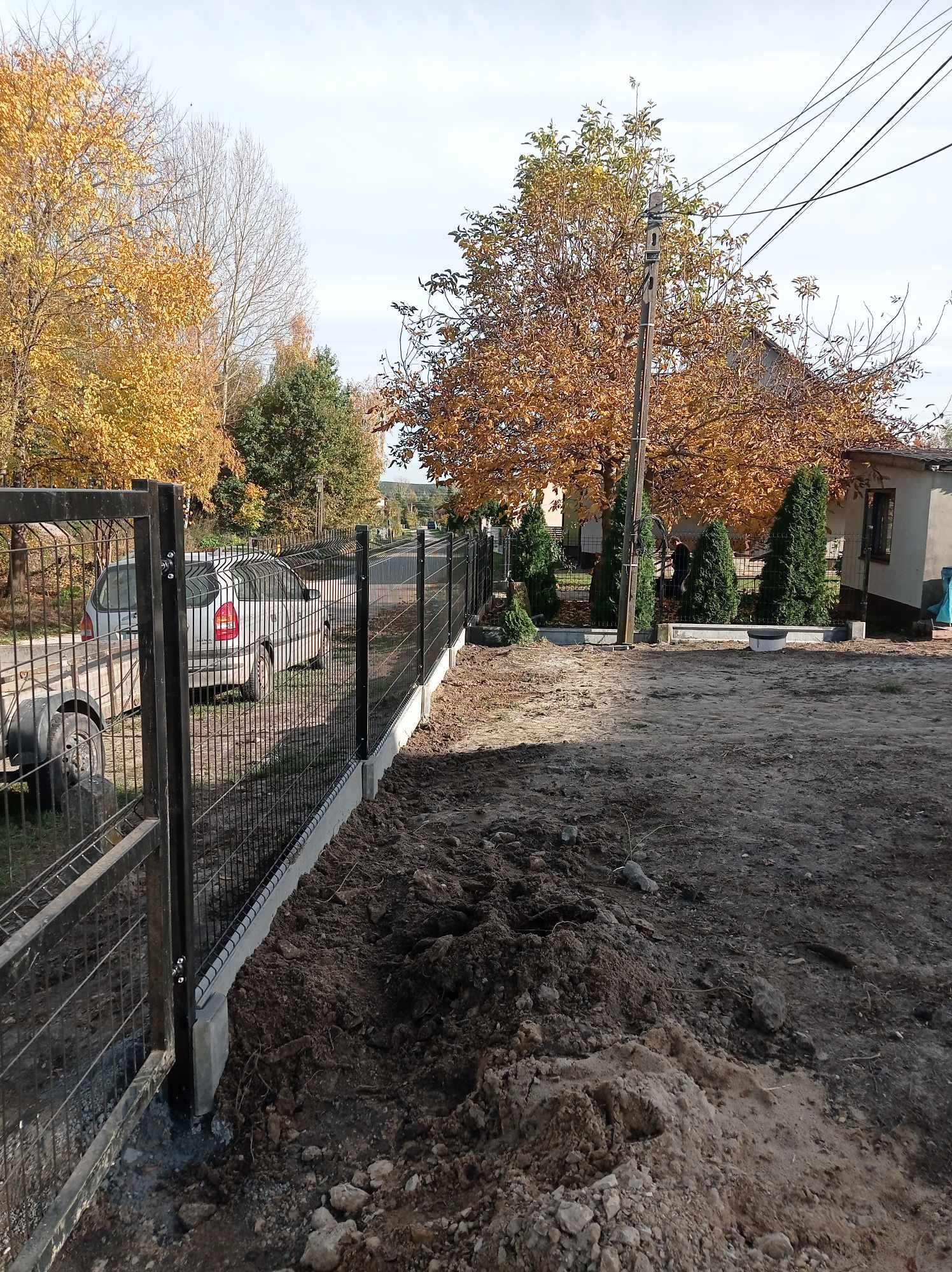 OGRODZENIE ogrodzenia panelowe podmurówka betonowa