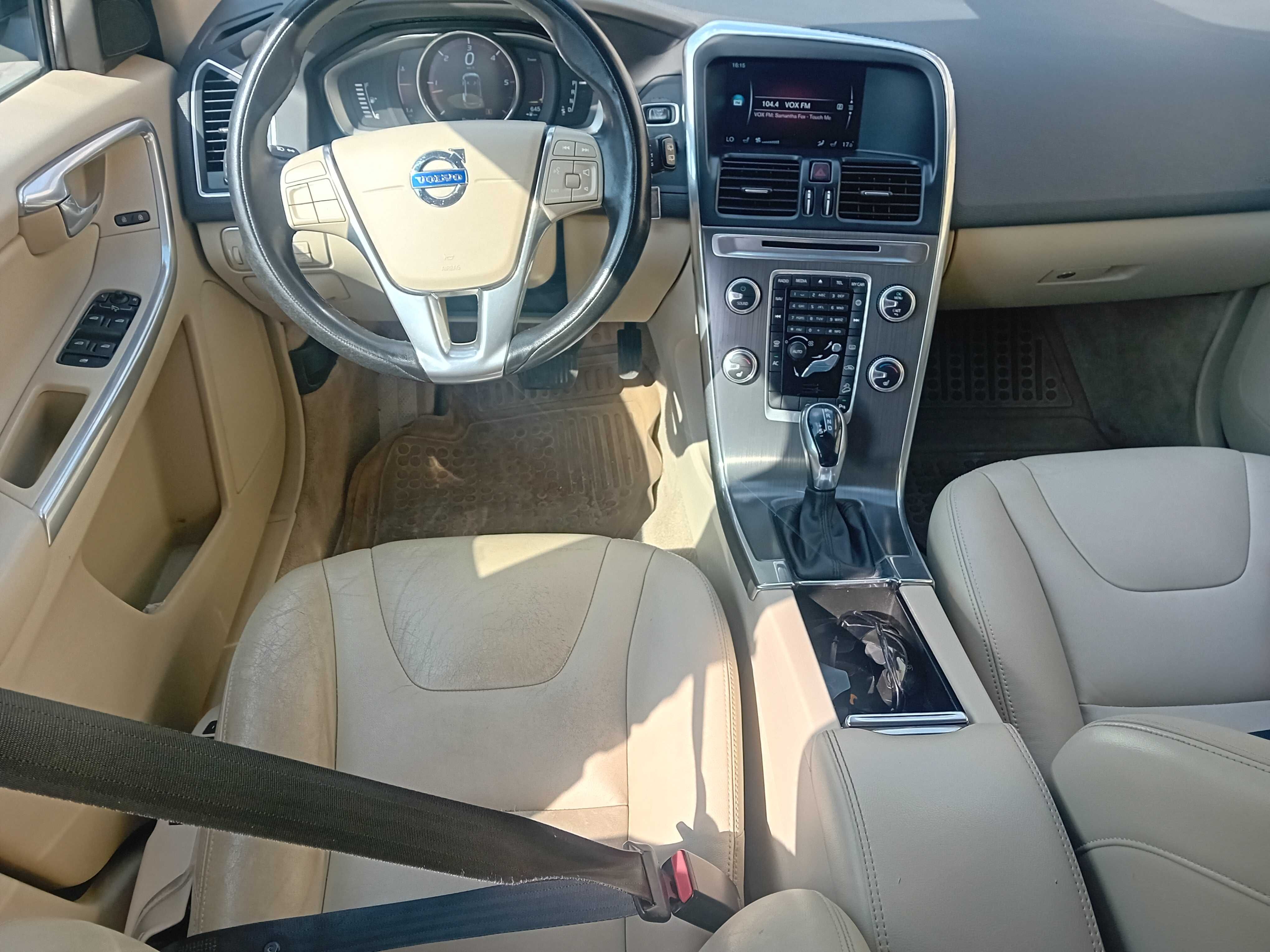 Volvo Xc 60 D4 Awd motor 2.4d automat Krajowy bezwypadkowy bdb