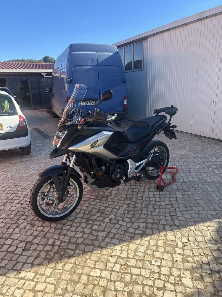 Honda nc750X (como nova sempre de garagem)