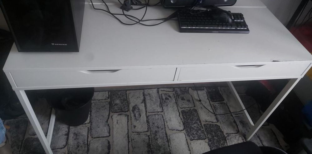 Biurko ikea 130x60