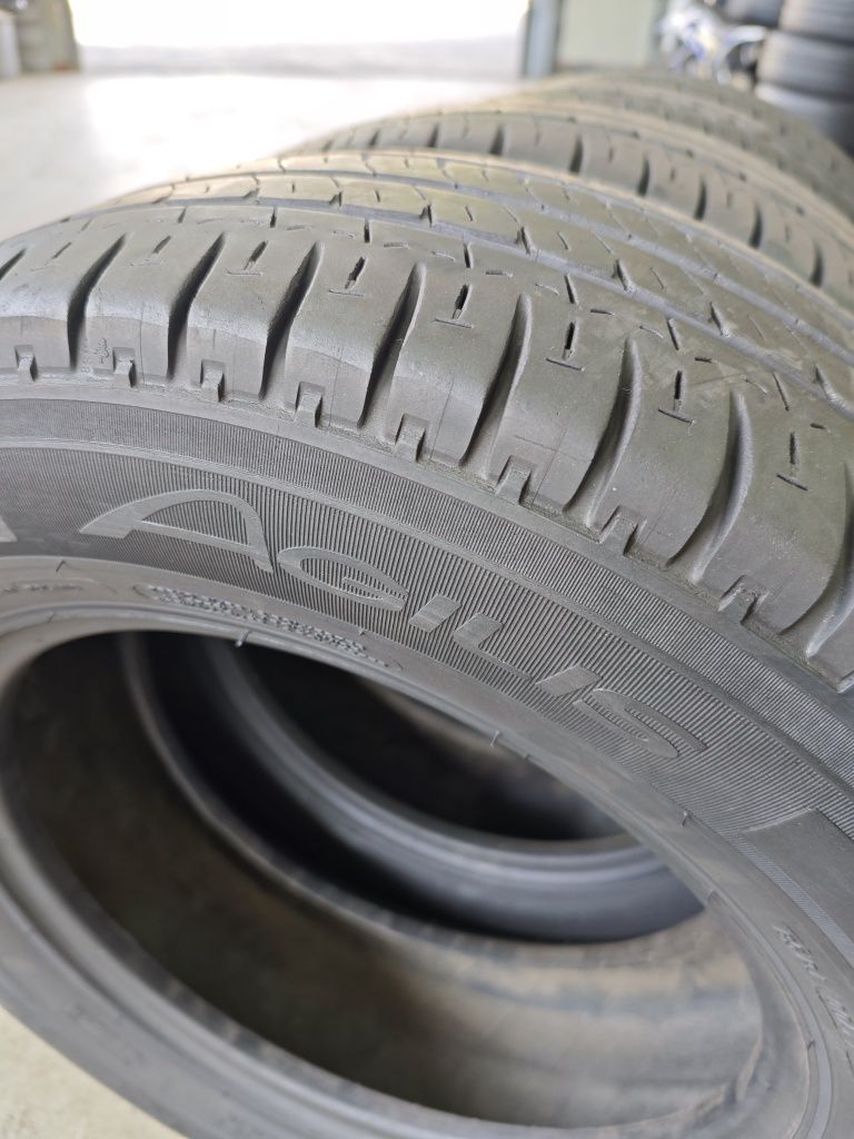 225/65/16C Michelin