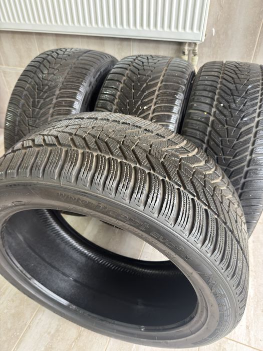 Шини Hankook Winter I*Cept Evo3 X  285/40 R21 109V XL