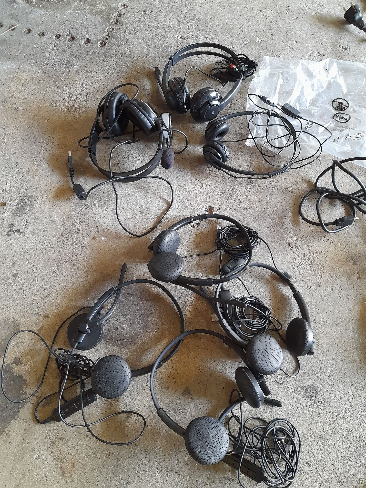 Carregadores headsets e outros