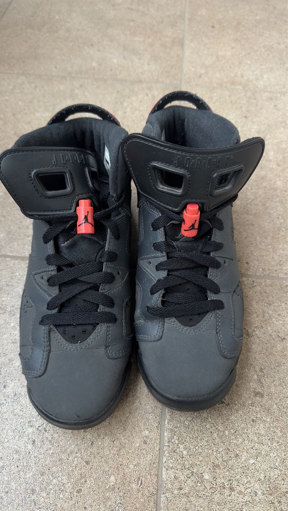Jordan Nike (36.5)