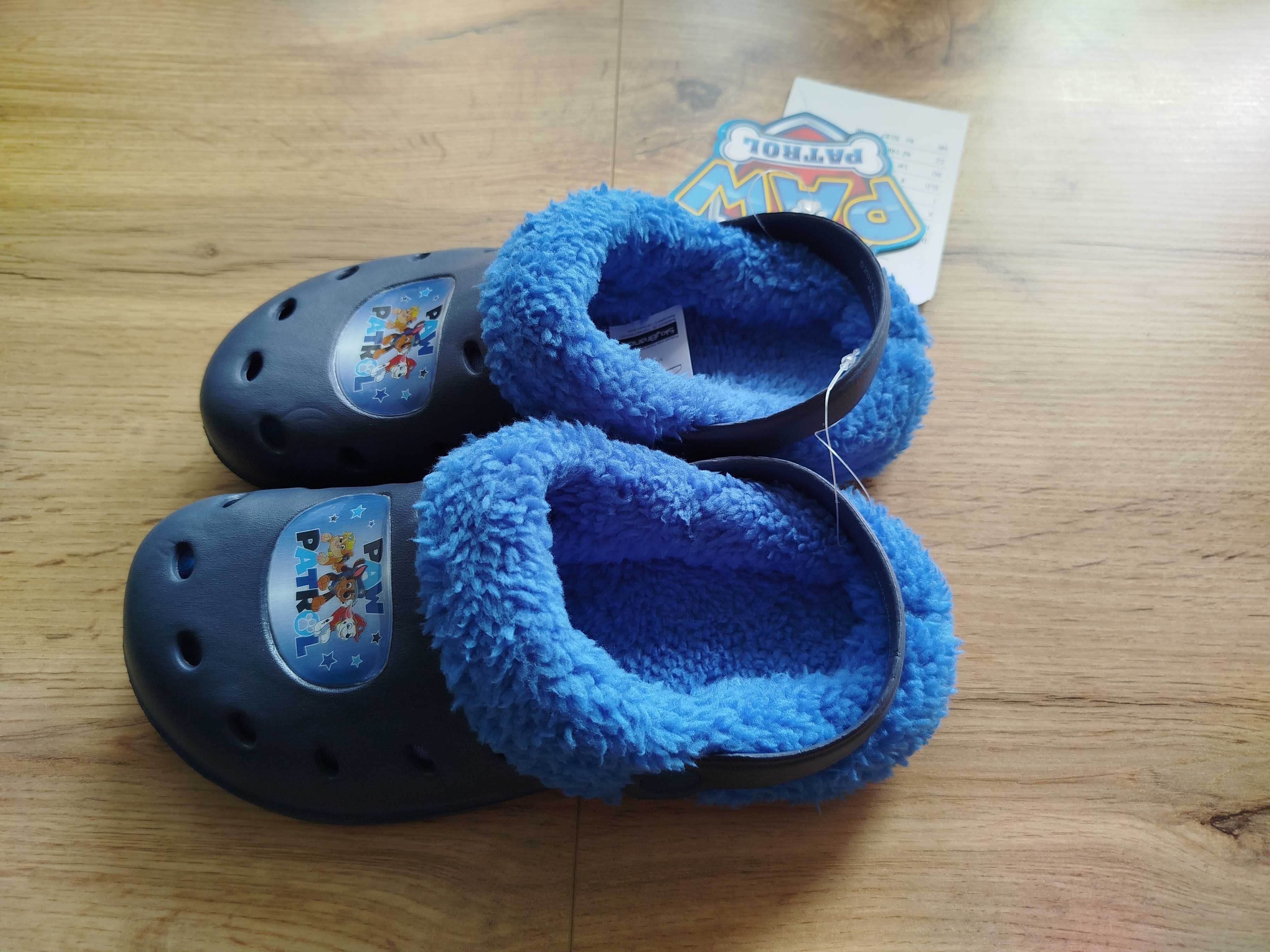 Nowe buty chłopięce typu crocs 32