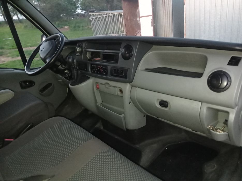 Renault Master Doka