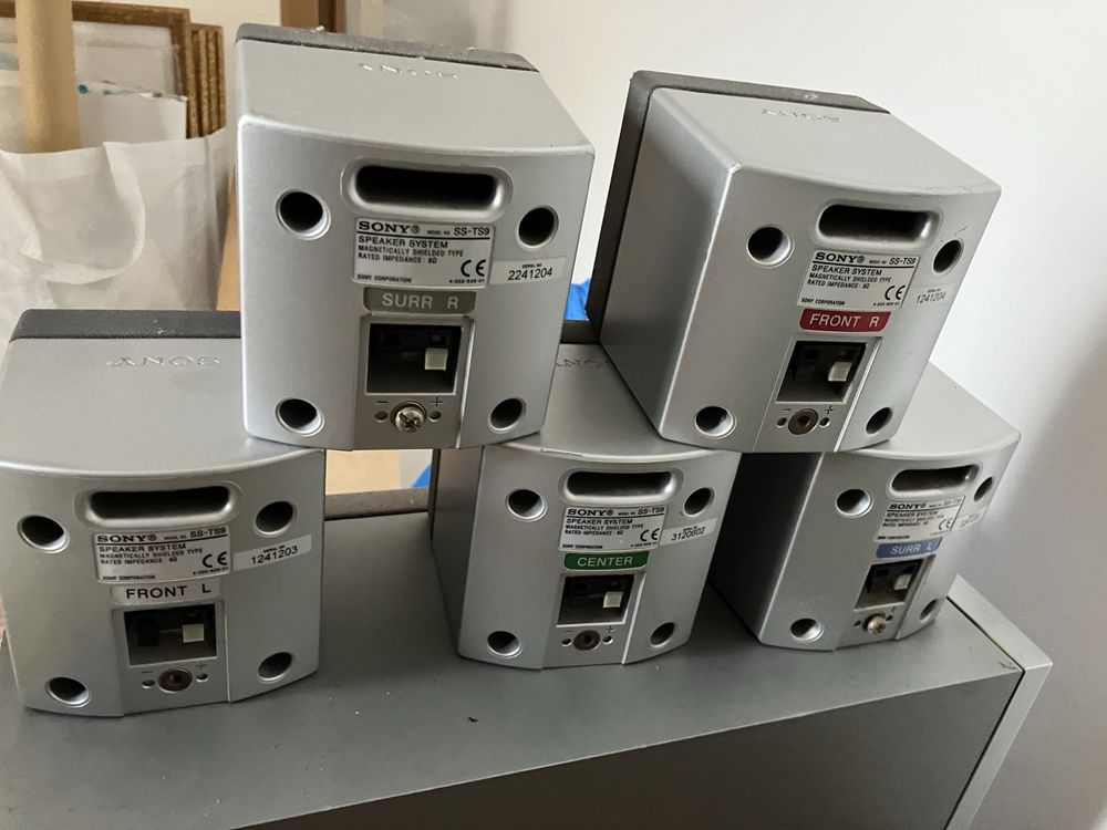 Colunas sony antigas