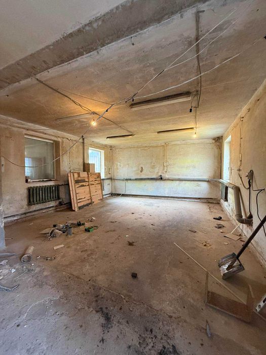 Продаж комерційного приміщення (270 м.кв.) в м.Рудки(БЕЗ КОМІСІЇ)