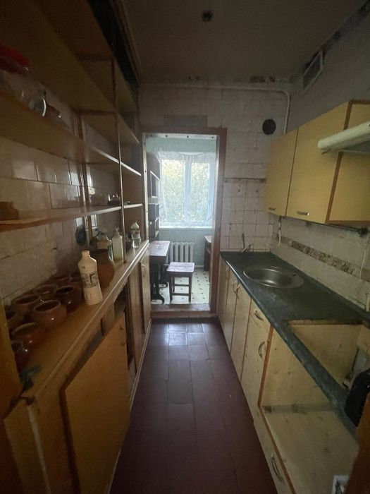 Продаю двухэтажный дом с  садом, баней и бассейном — район ЮТЗ