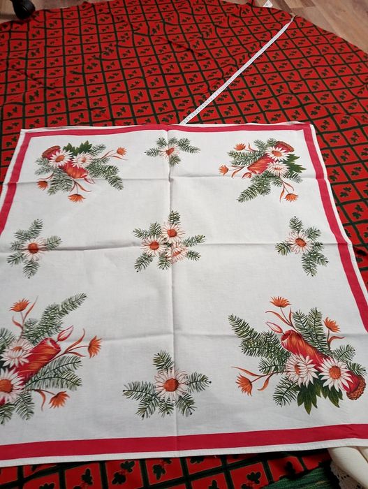 Obrus okrągły swateczny