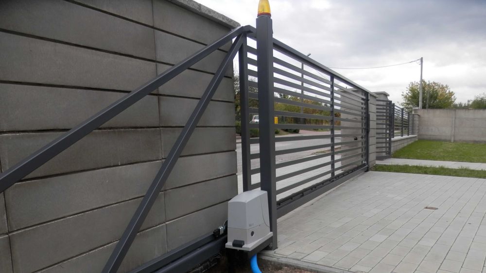 BRAMY Krispol brama Hormann garażowa Szlabany  Napędy bram NICE