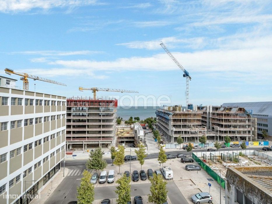 Escritório / Coworking em Marvila, Lisboa - 847 m², até 183 pessoas...