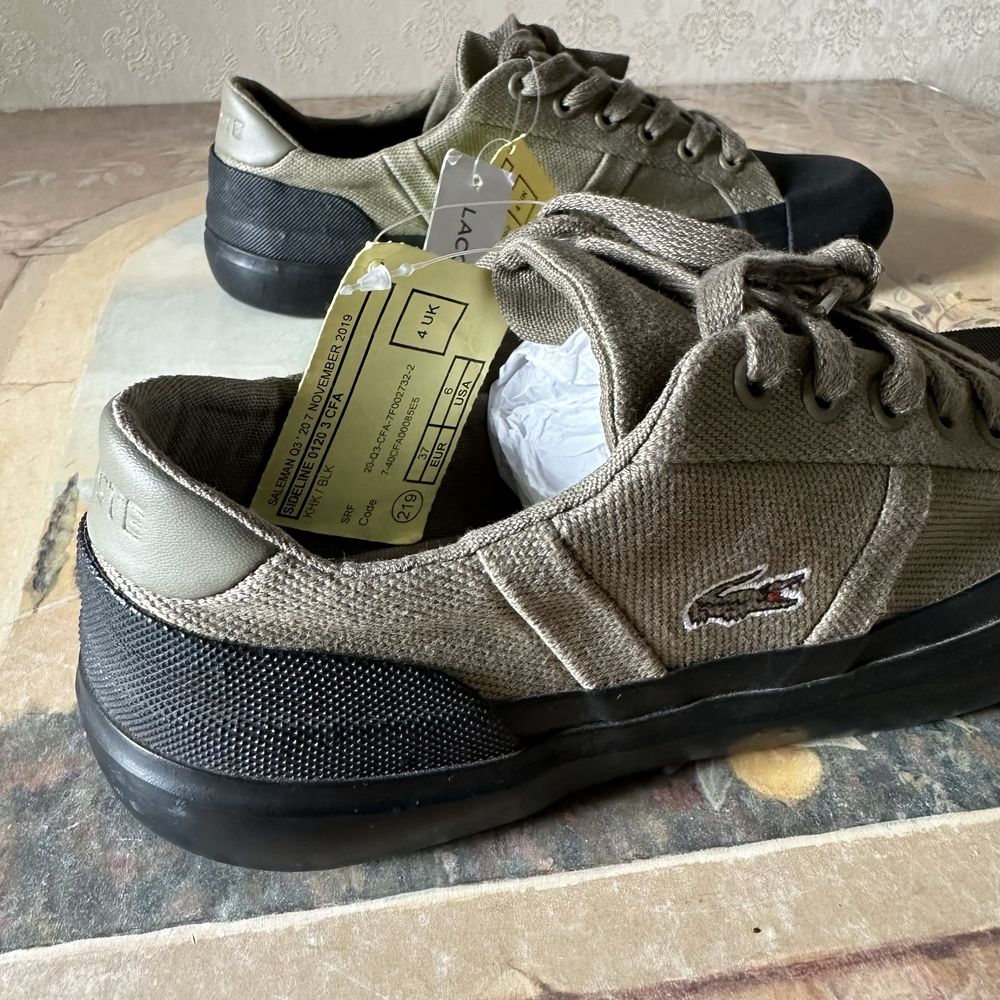 Lacoste.   Кеди  жіночі ( чоловічі) Розмір 37. Оригінал.
