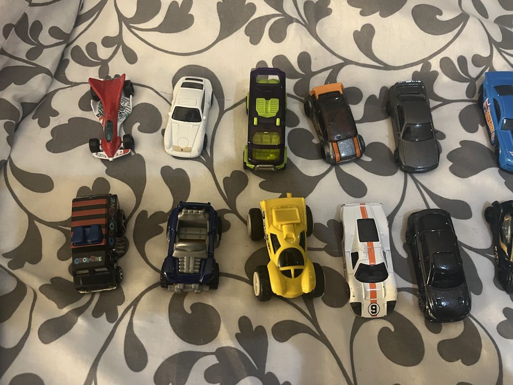 Carrinhos hotwheels